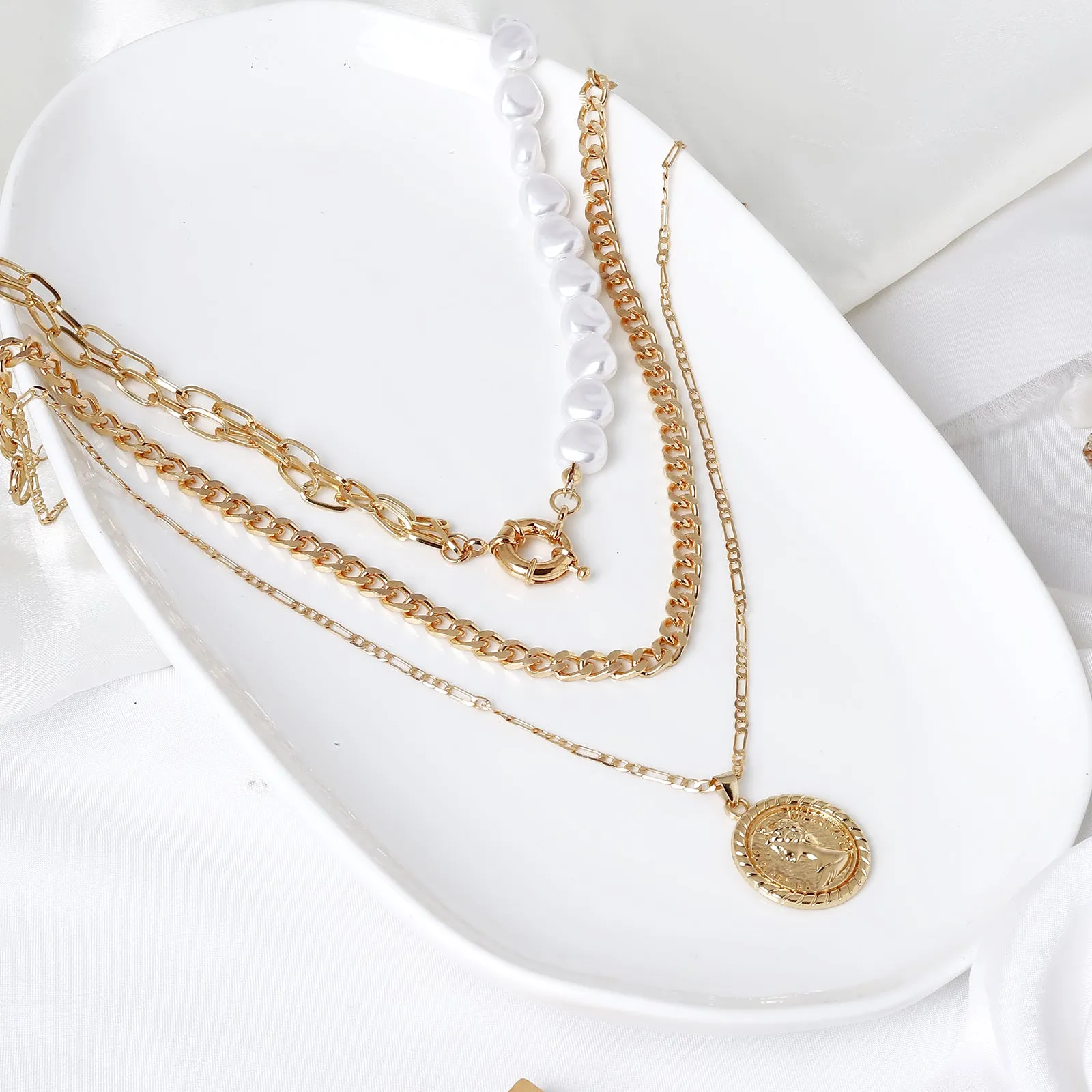 Aella Gold Necklace Set