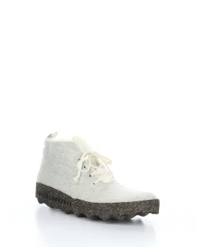 CAKE136ASP White Round Toe Boots