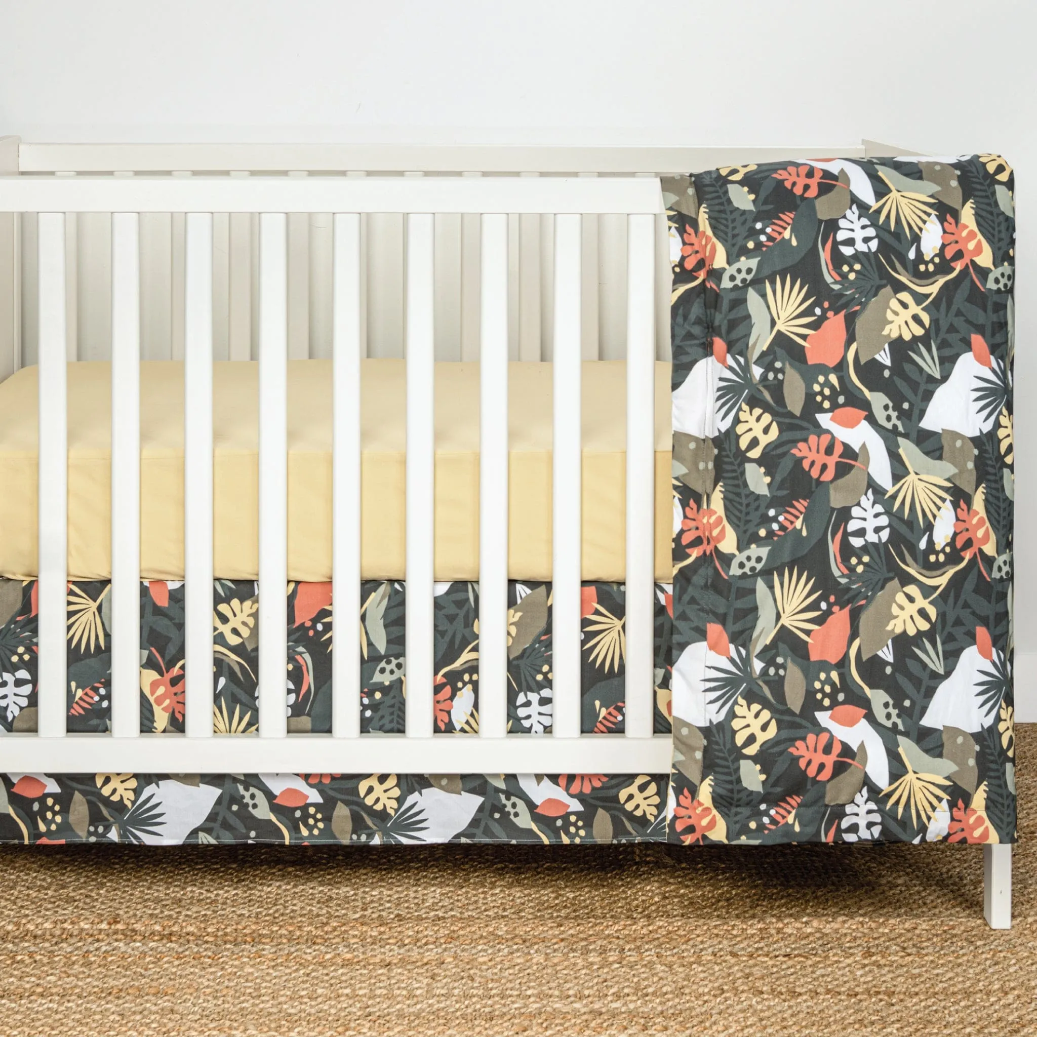 Crib bed skirt - Tropical