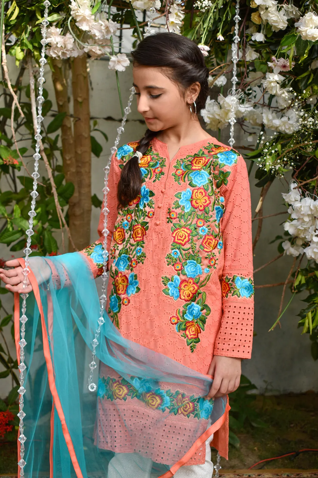 Embroidered Ethnic 3pc Suit | GFC16 | D302