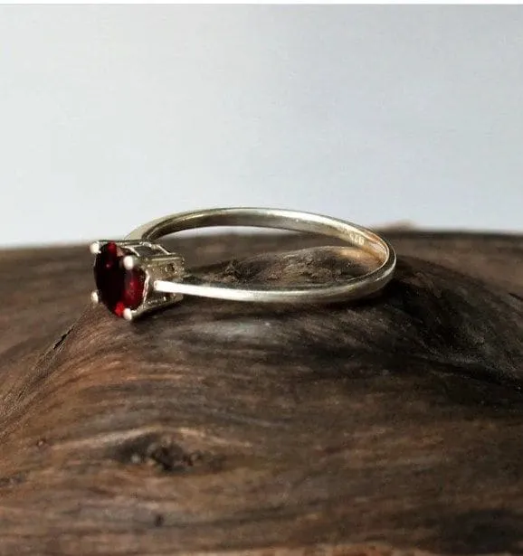 Garnet Mini Statement 925 Sterling Silver Handmade Ring