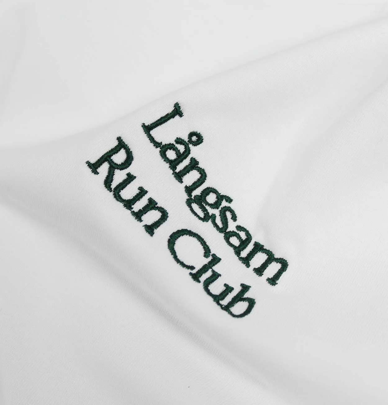 Lngsam Run Club Embroidered Logo T-Shirt in White