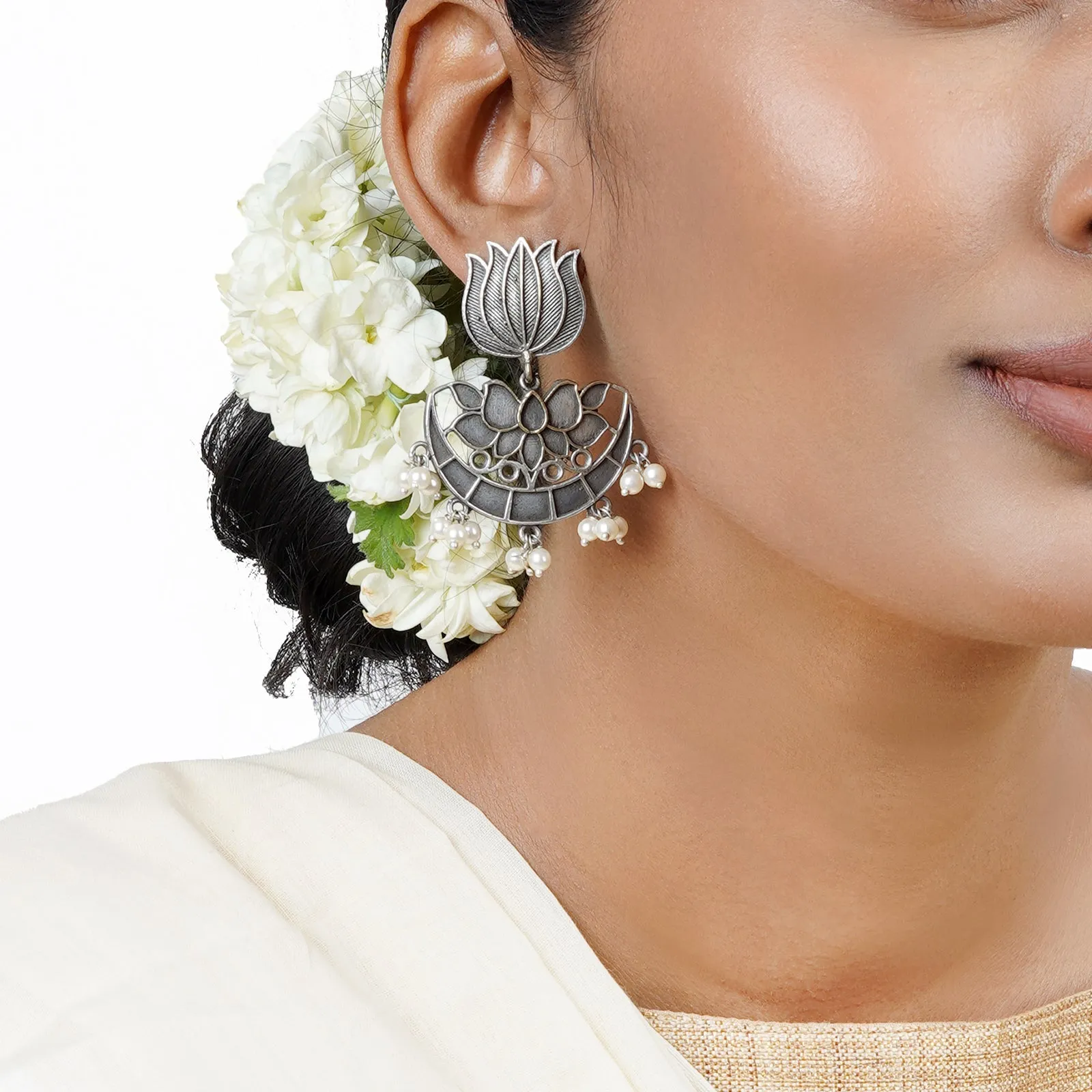 Teejh Krupali Silver Oxidised Earring