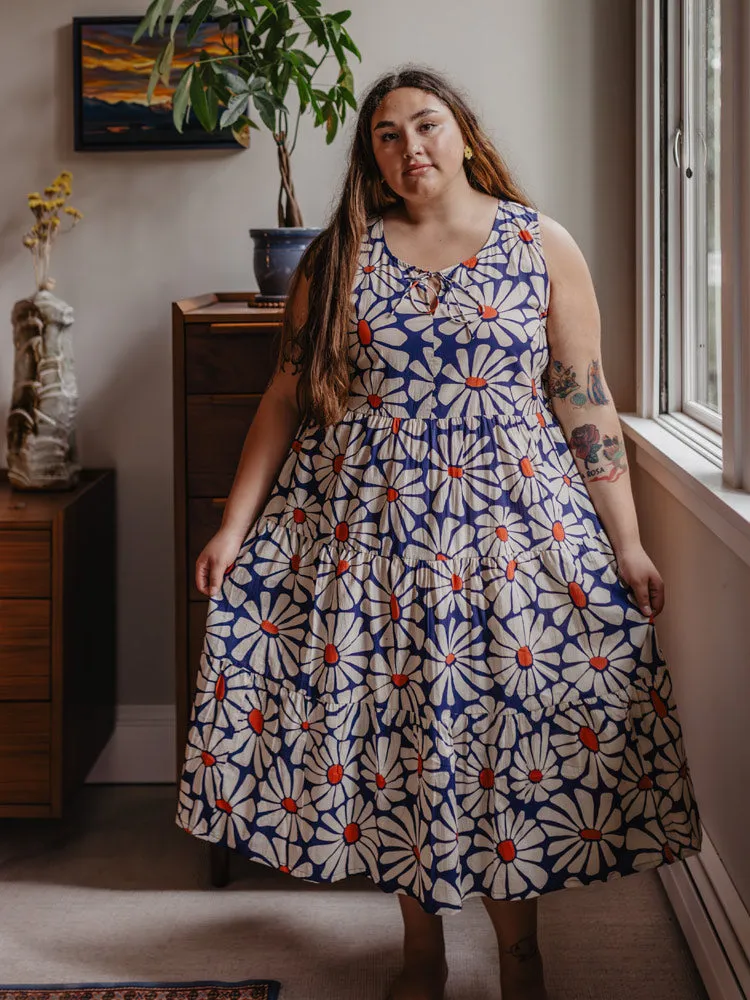 Thais Tiered Sleeveless Plus Size Dress - Navy Floral