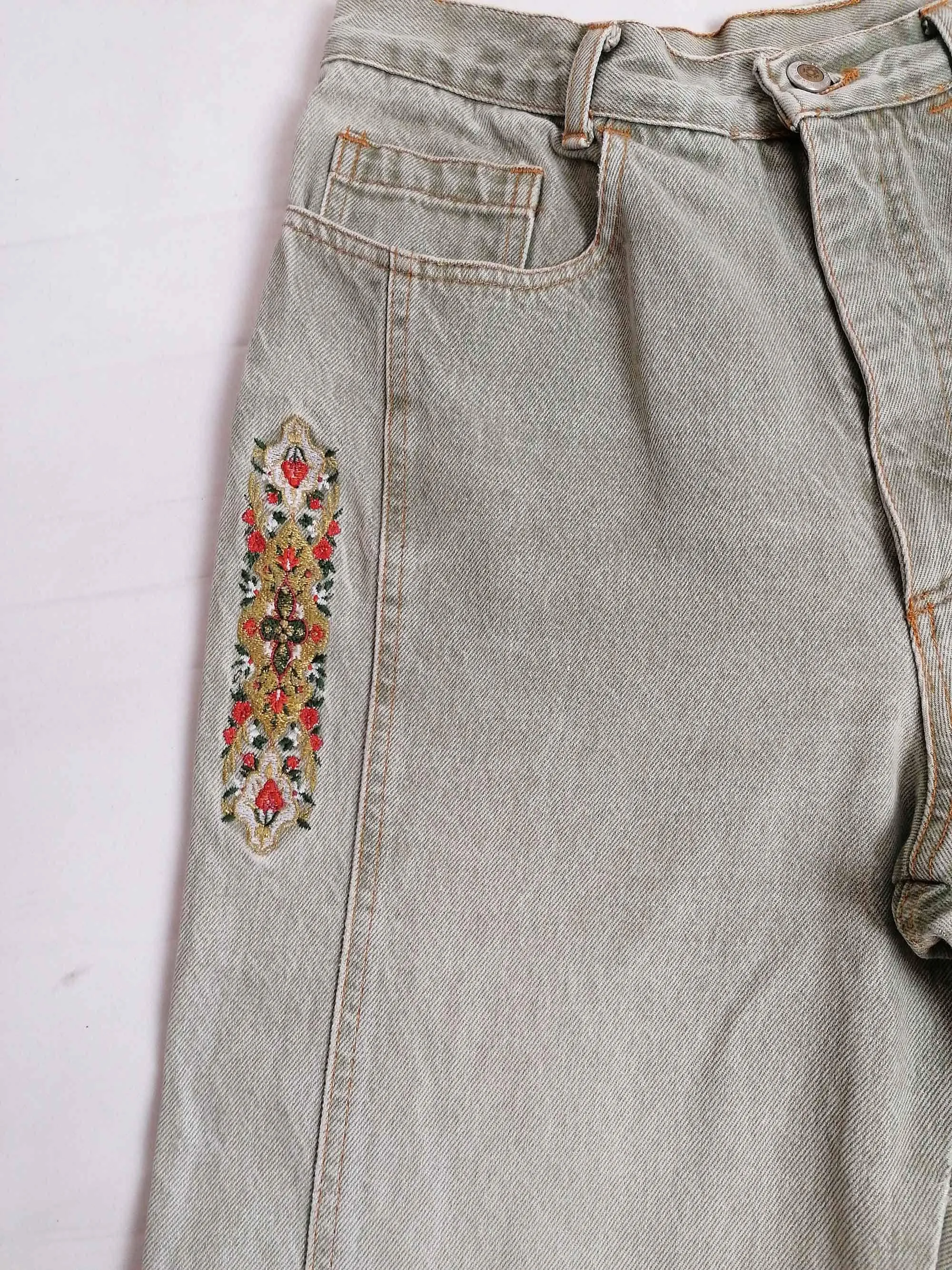 Vintage 80's COTTON LINE High Waist Mom Jeans Embroidery - size S-M ( 30 waist)